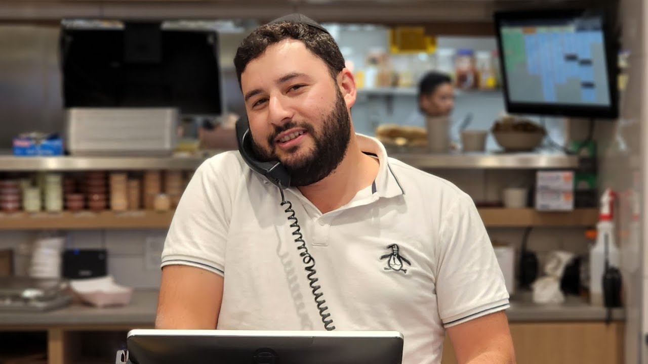 Behind the scenes a Thursday night (Leil shish) at BUN BURGERS kitchen @1255 River Ave, Lakewood NJ