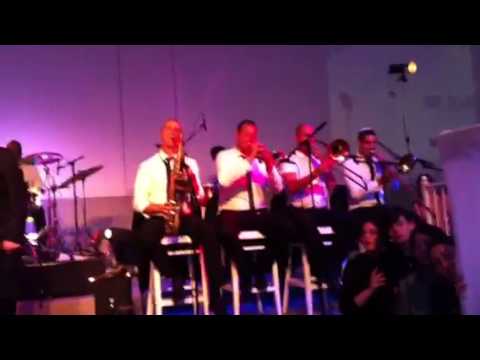Amiran dvir ft. Shloime gertnerעמירן דביר & שלומי גרטנר |