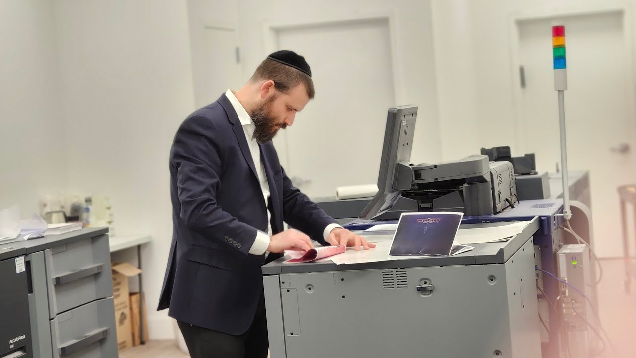 Printflash! | Behind the scenes running a busy printing shop. Nothing too big or small for us!