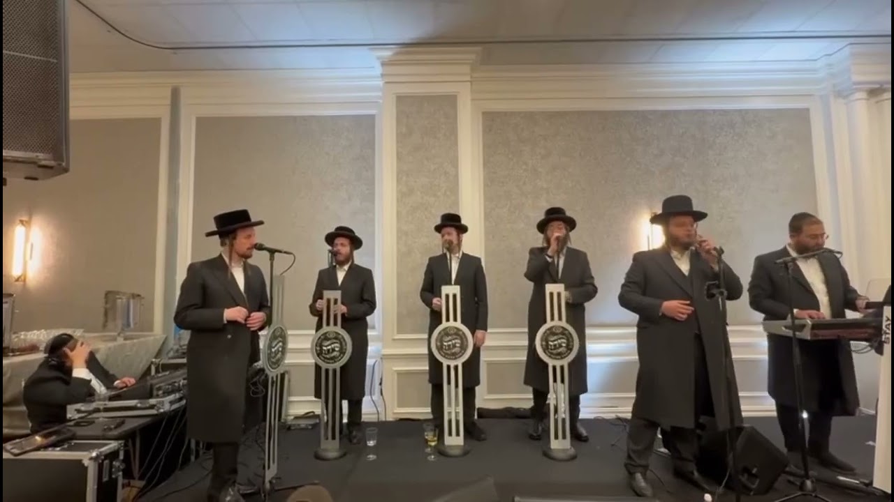 שרולי אלטמן עם מקהלת שירה ותזמורת של שימי לעווי