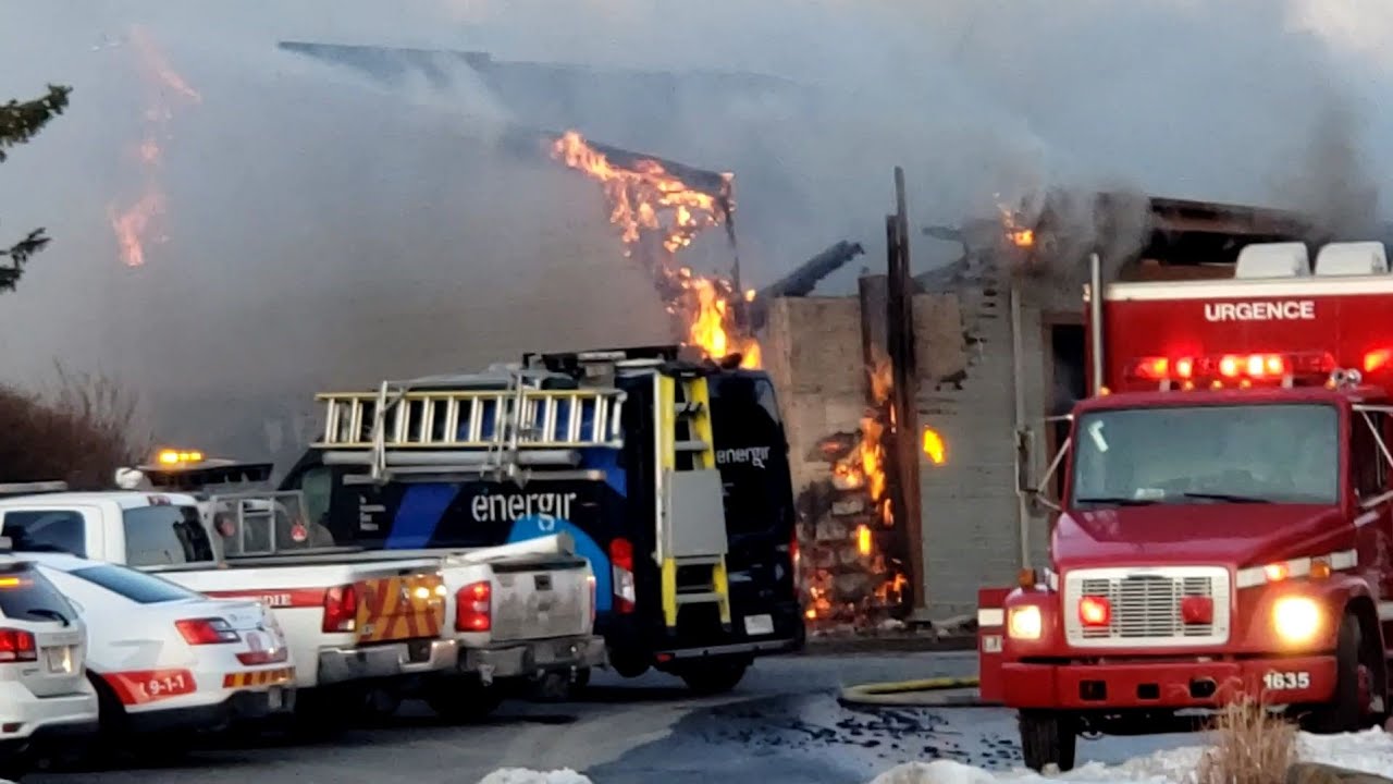 Steakhouse In Mont Tremblont Destroyed By Massive Fire