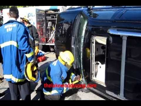 Overturn Extrication Hatzolah EMS LFA LFD LPD Squankum Rd