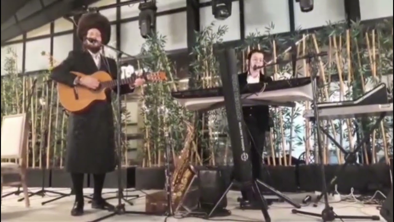 קול ברמה נשמע בביצוע מרטיט ומרגש של נער הפלא בנצי קלצקין עם יענקי לוינגר
