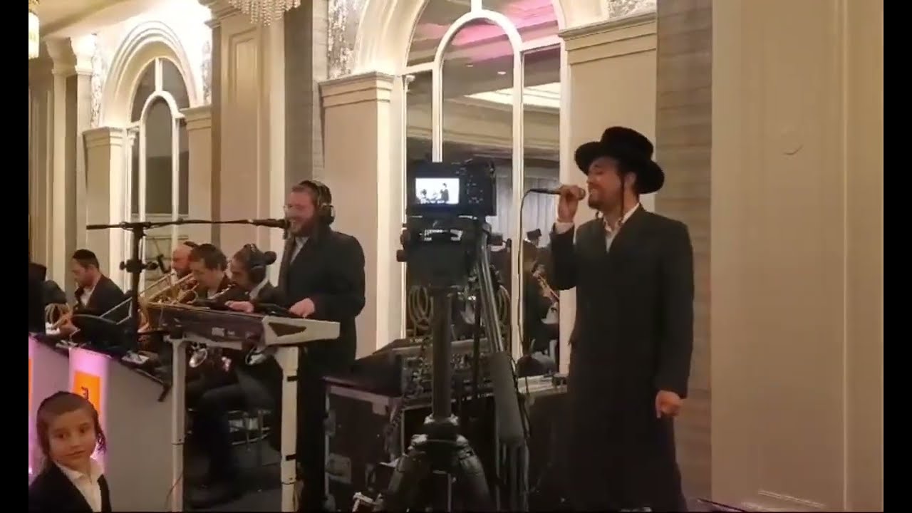 מיילך בראונשטיין עם תזמורת של אברומי ברקו