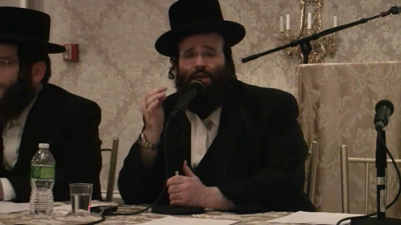ACCAPELLA! Shloime Taussig With Yedidim Choir Singing V'hu Keili.mp4