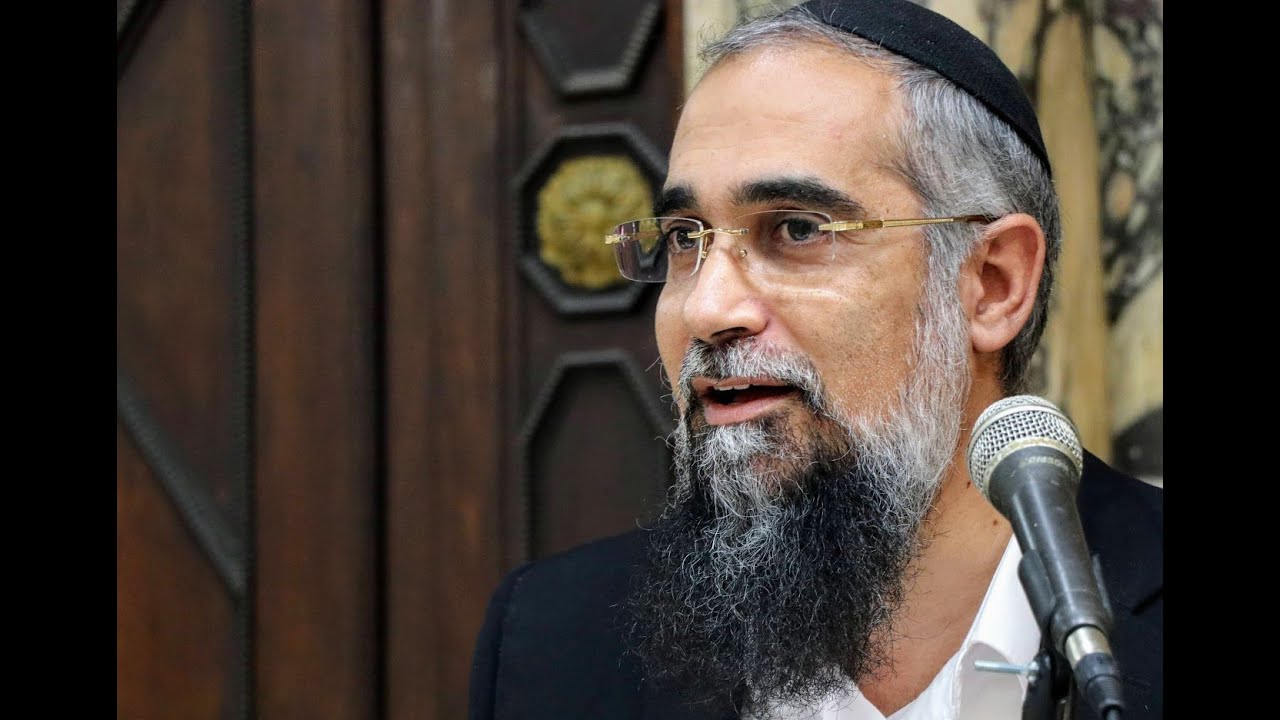 בדין חמץ מחצות יום ארבעה עשר | הרב גבריאל סרף,  ראש הישיבה