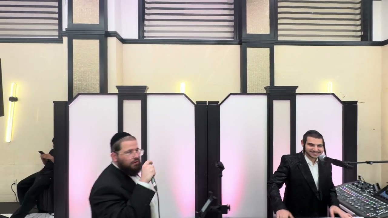 Avrumi Cohn & Shea Berko @ Shea Bindiger