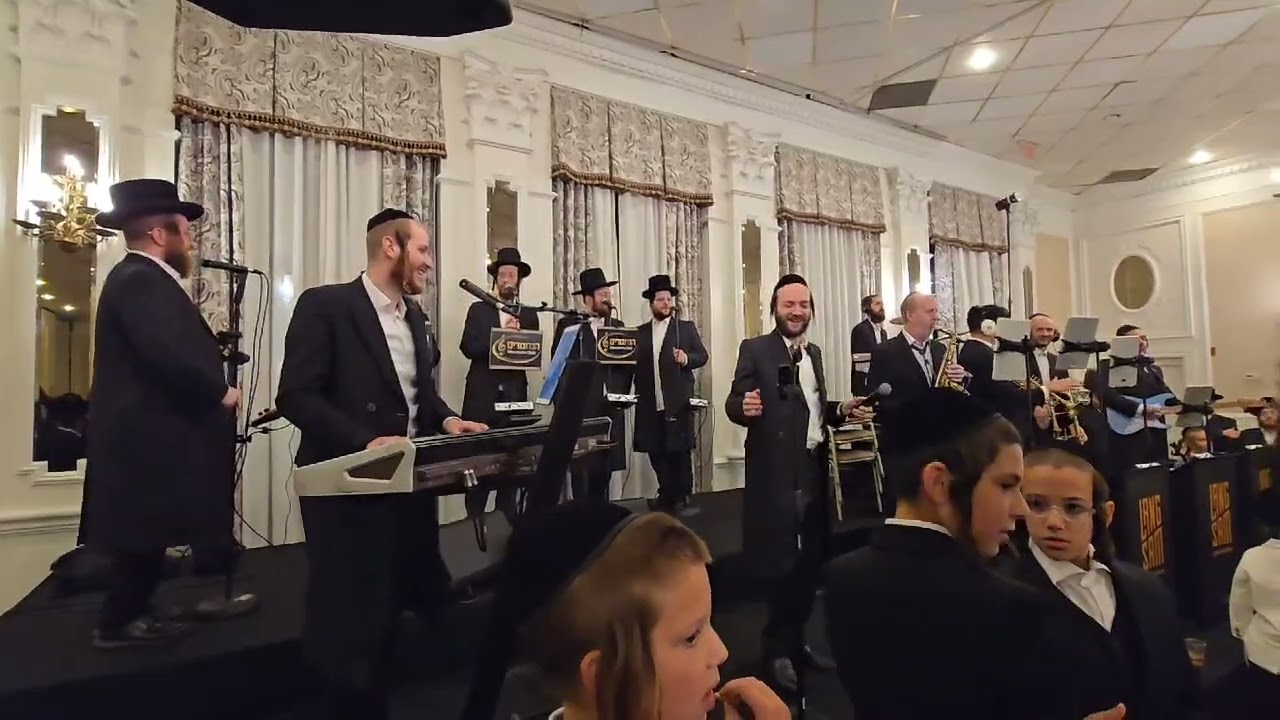 “בספר חיים״ מנחם מושקביץ - מזמרים עם תזמורת של הערשי לאנגסאם