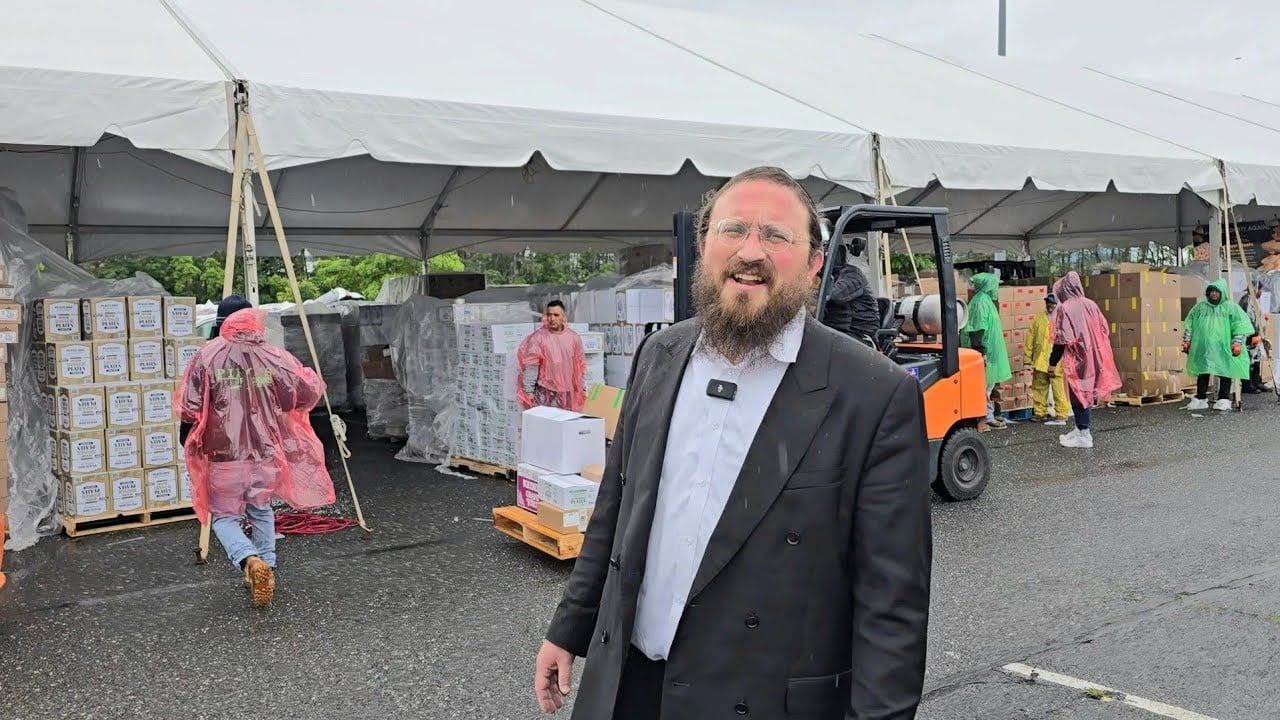 Massive Shavuos Chiluka at Blue Claws Stadium with Tomchei Shabbos - Helping 1,800 Families in Need!