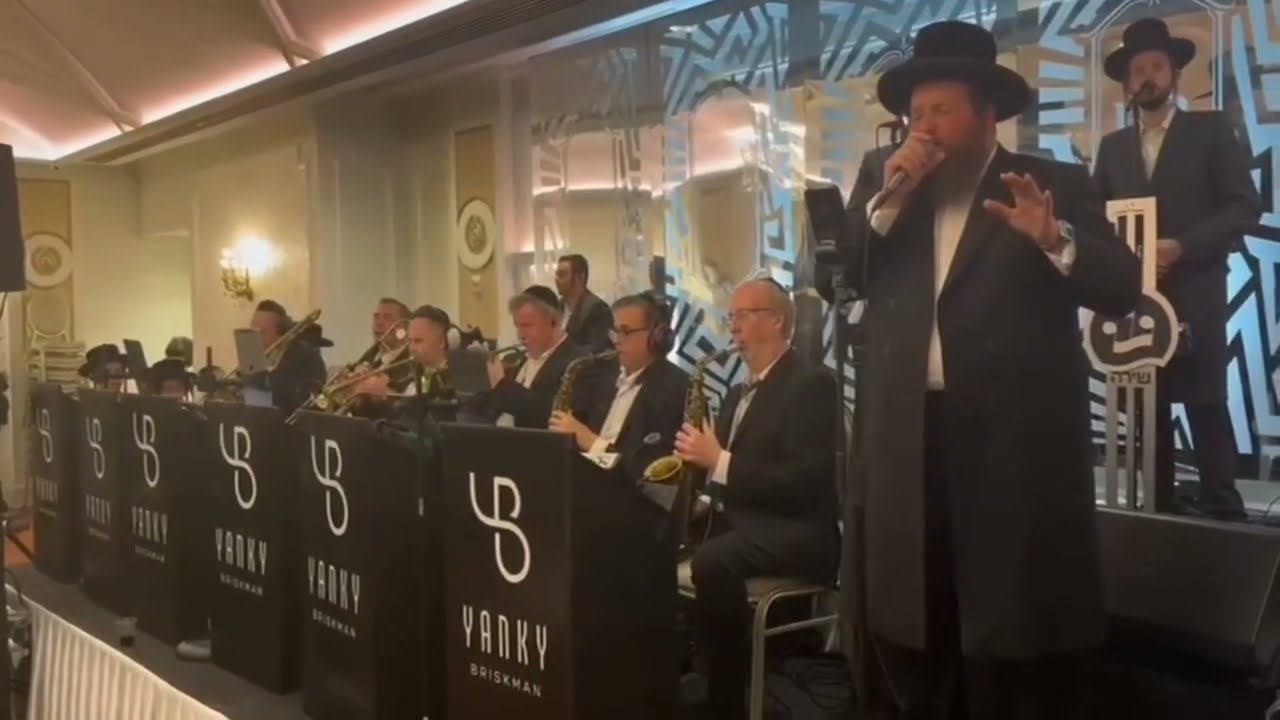 שלומי דסקל עם מקהלת שירה ותזמורת של יענקי בריסקמן