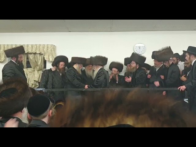 שמחת החתונה בבית פשעווארסק