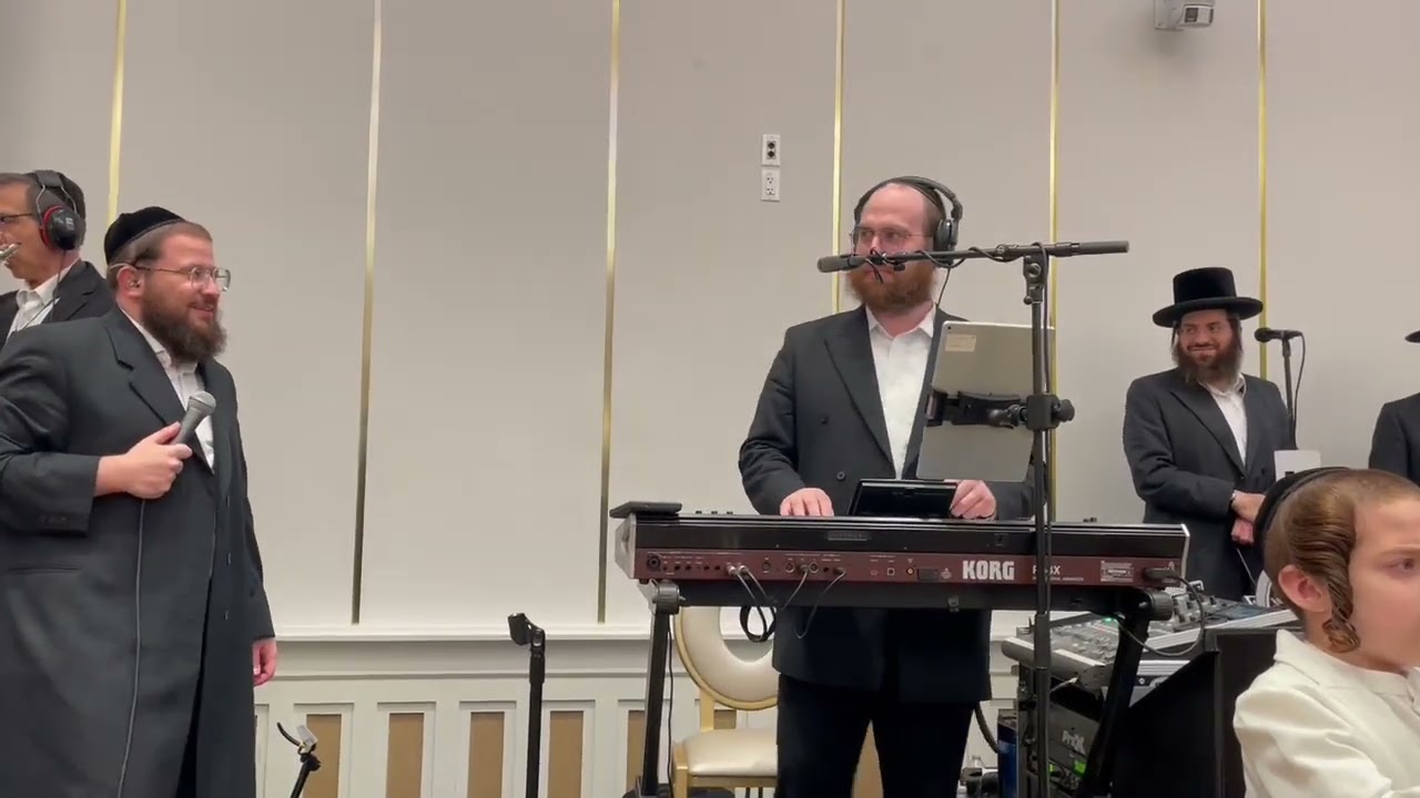 Yanky Briskman 🎹 Shea Berko 🎤 Shira Choir!