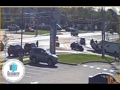 Rollover accident caught on surveillance video - The Lakewood Scoop