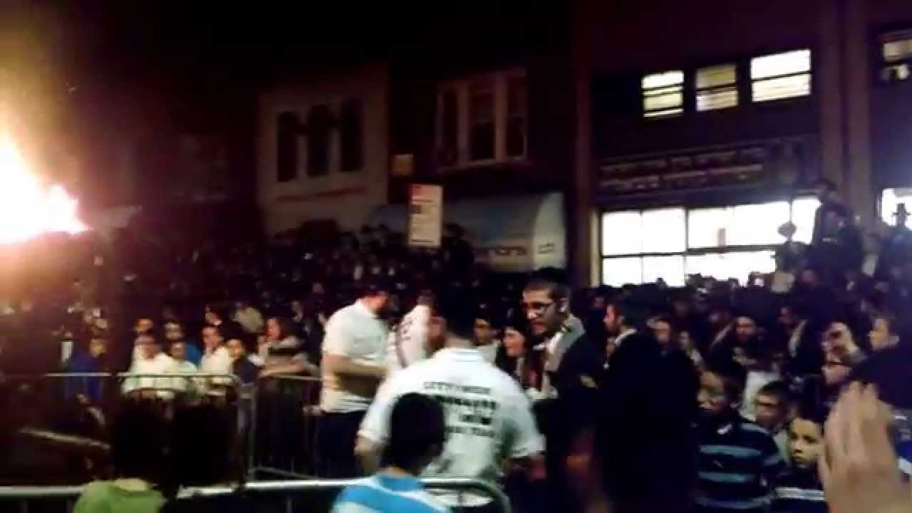 CWSP Shmira of Boro Park Securing Lag B'Omer Bonfire at Karlin Stolin (2015)