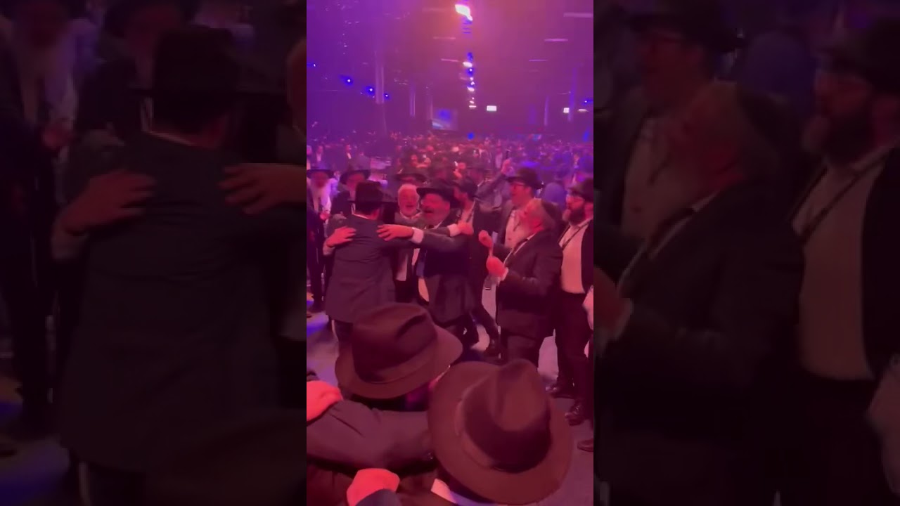 Dancing at the international Chabad Lubavitch Emissaries
