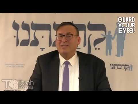 He is the Only Jew in Flatbush with a Flip-Phone - Rabbi Zecharia Wallerstein