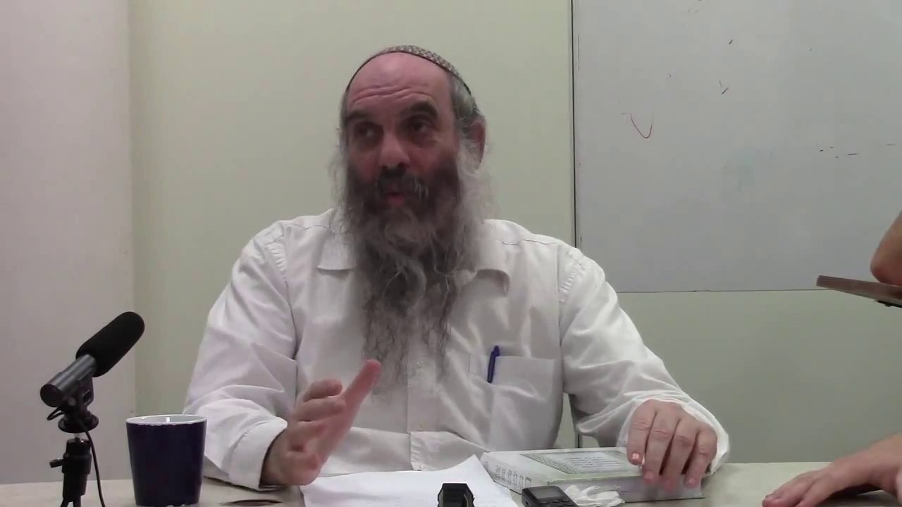 הרב יהושע שפירא - שיעור מיוחד בנושא לימוד חסידות בישיבה