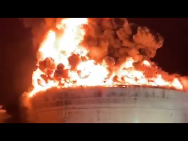 Rocket Diract Hit On Oil Pipeline On The Ashkelon & Eilat Line catching Fire