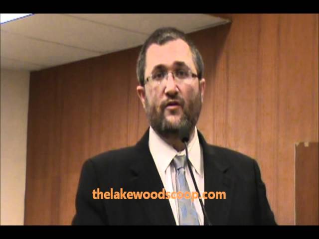 Hatzolah EMS and LFA Receive Plaque