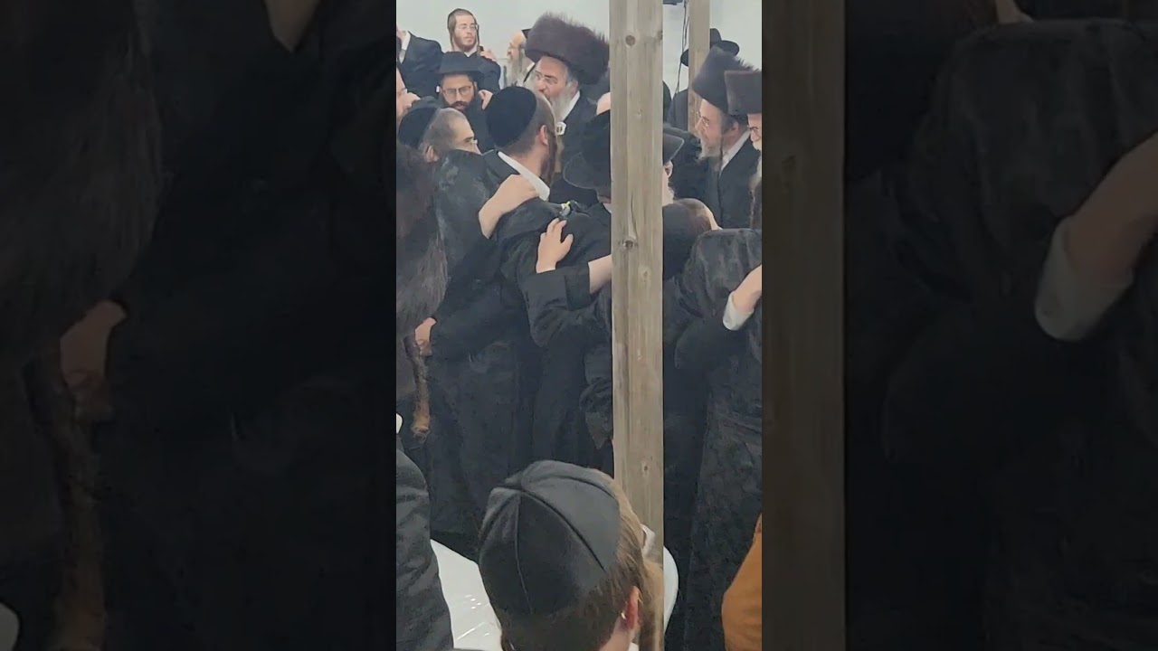 התוועדות שמחת בית השואבה | מעייני ישראל ירושלים