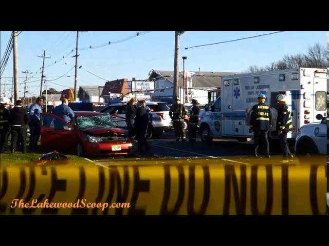 Patients Extricated after MVA on Ocean Avenue LFA EMS LFD LPD Lakewood