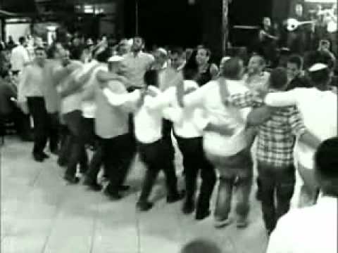 חיים ישראל בחתונה - מחרוזת אנחנו מאמינים