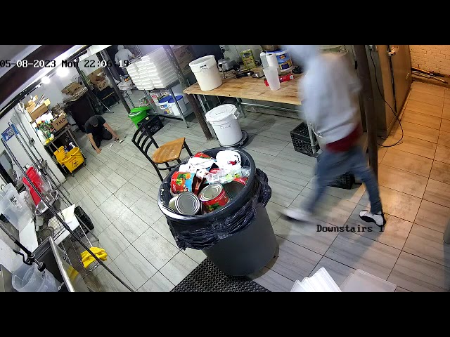Robbery at Railroad Pizza in Crown Heights