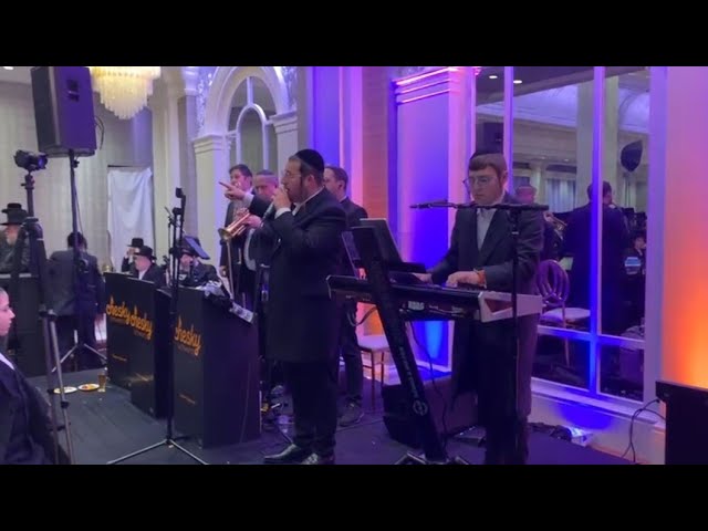 Kalmey Schwartz • Chesky Schwartz Productions | קלמי שוורץ, חזקי שוורץ