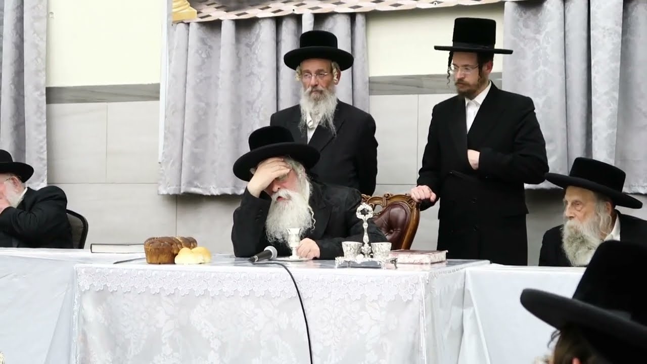 טיש יארצייט של בעל 'הדבר חיים' מנדבורנה זי''ע בצל נכדו האדמו''ר מנדבורנה ירושלים