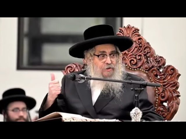 Zos Chanukah Tish Of The Satmer Rebbe Shlit"a In KIryas Yoel
