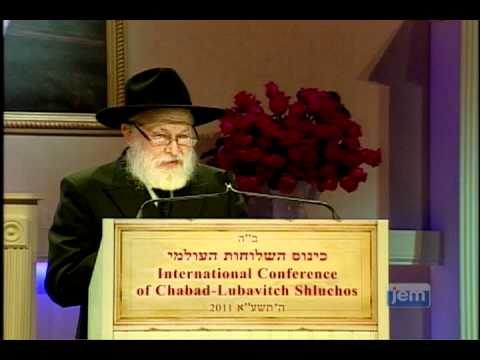 Rabbi Yehuda Krinsky addresses the International Conference of Shluchos 2011