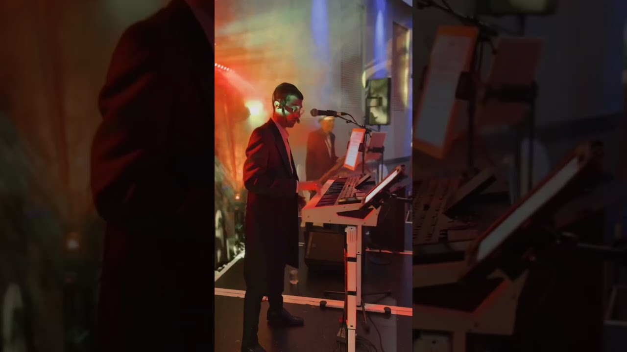 Bringing the perfect vibes to an unforgettable wedding night 🎹✨ @buchygluck