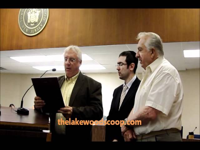 Retired NYPD Officer Joseph DiMattna Awarded For Saving Life