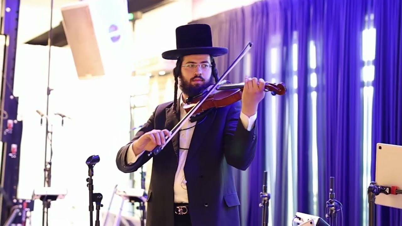 שרוליק לפקוביץ מרגש בקבלת פנים עם שמוליק לוטרמן