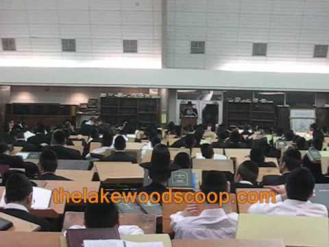 Hespedim BMG For Reb Ahron Kotlers Yohrtzeit