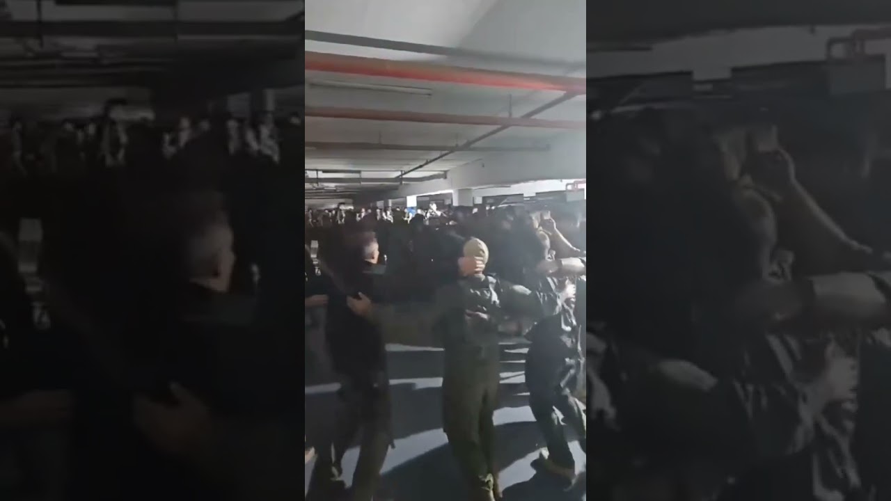 IDF soldiers sing before battle