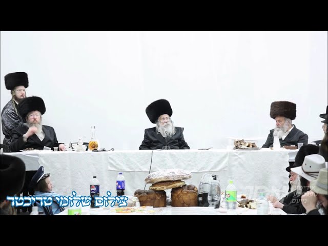 פורים אין חצר הקודש טאלנא