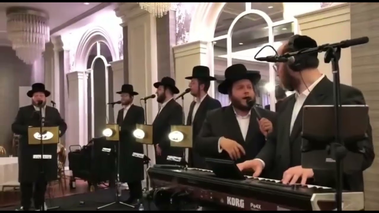 חתונה עם לוי פאלקוביץ׳ עם מקהלת ידידים ויענקי בריסקמן