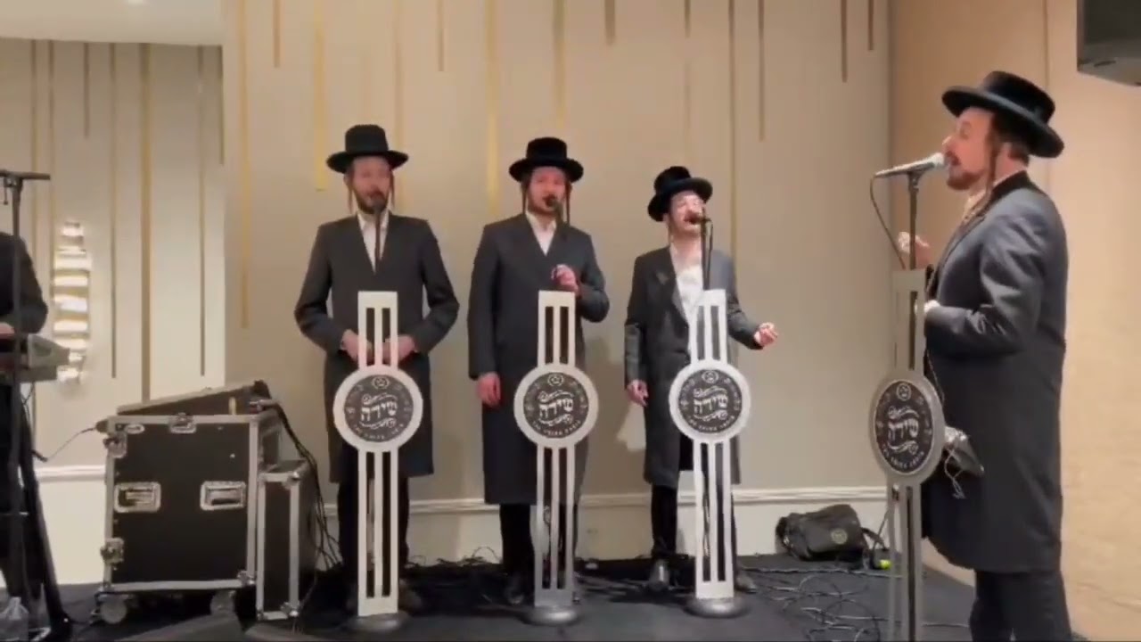 לוי פאלקוביץ עם מקהלת שירה ויענקי בריסקמן