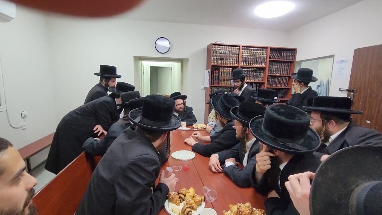 א שמועס מיט'ן ראש ישיבה שליט''א - גבאים - ה' אמור תשפ''ג טבריה - R' Yoel Roth