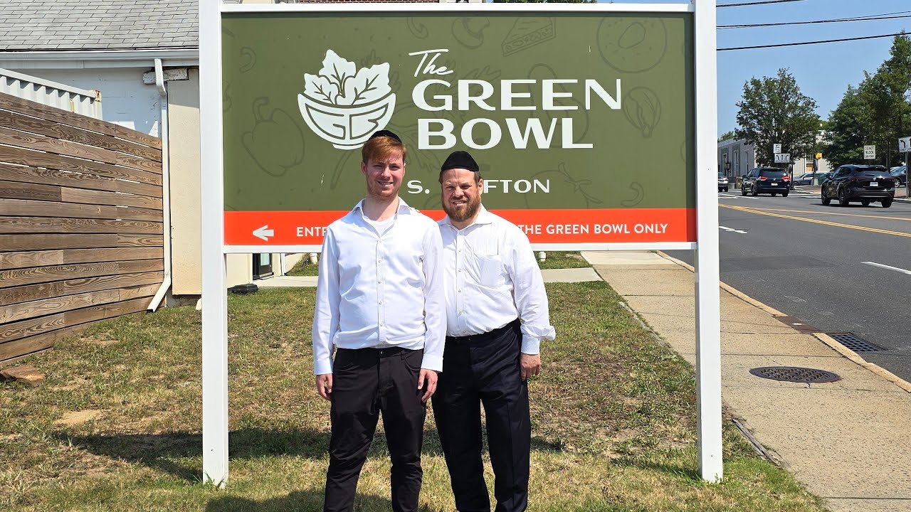 A day at The Green bowl ● Platters, Salads, Smoothies, Brunches and more - Special 9 days edition