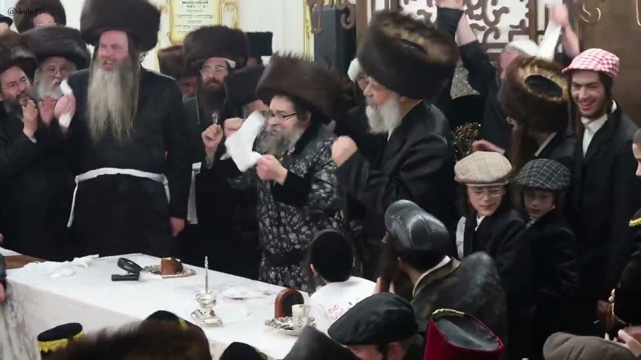 כְּטוֹב לֵב הַמֶּלֶךְ בַּיָּיִן • פורים תשפ"ה בעת משתה היין אצל כ"ק אדמו"ר מסקולען ירושלים שליט"א 🎭