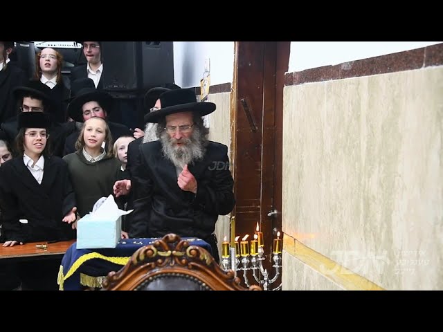 זאת חנוכה ביי הגה"צ רבי אלימלך בידערמאן