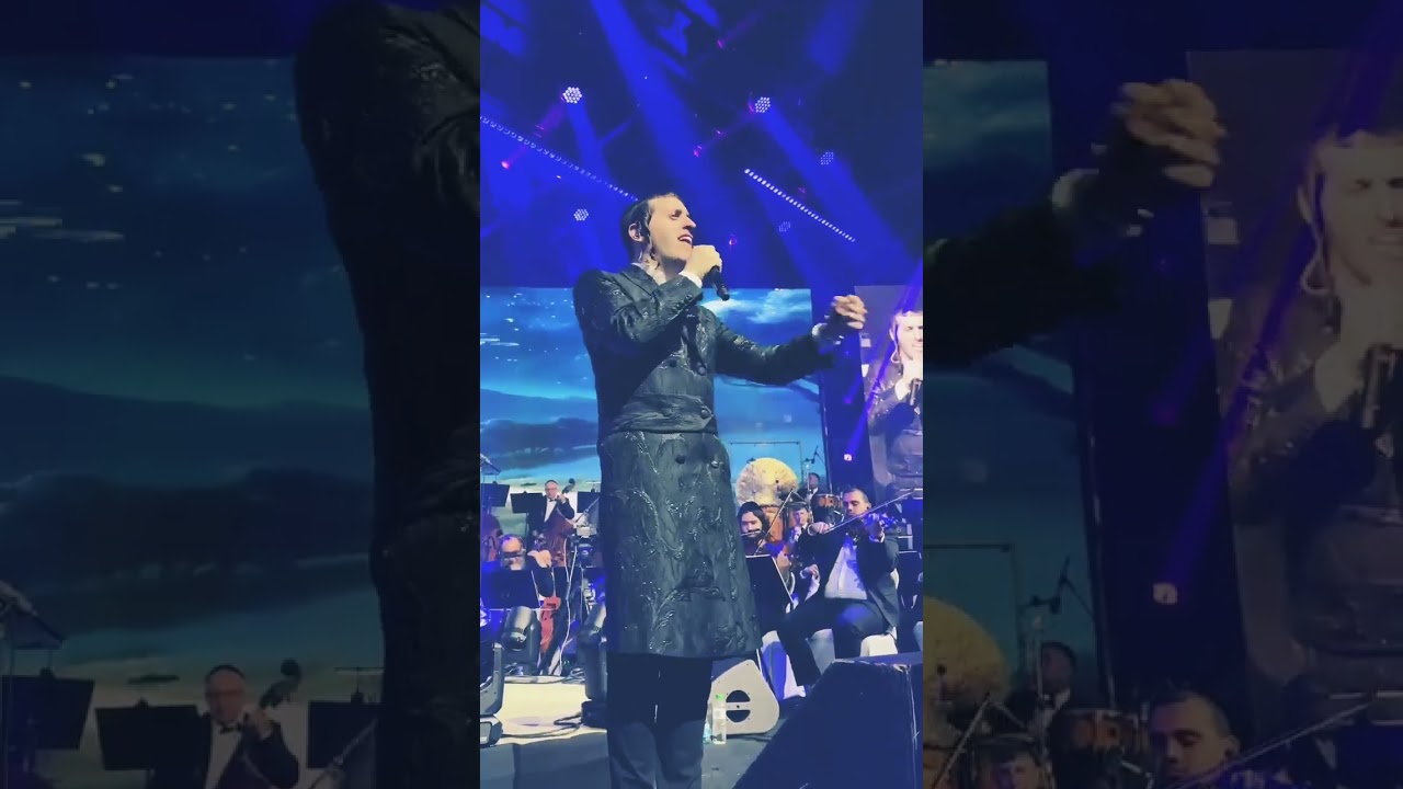 ״עברתי בחושך״ בניני האומה בליווי הפילהרמונית.
