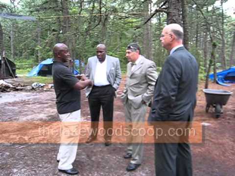 Singer and Chief Lawson Visiting Tent City
