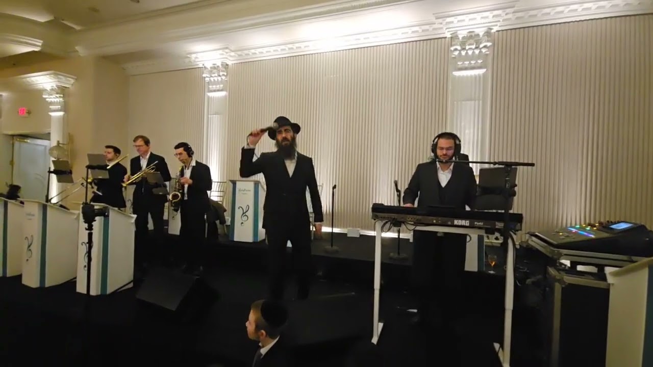 Second Dance: Yoely Fischer 🎹 Eli Marcus 🎤 🔥