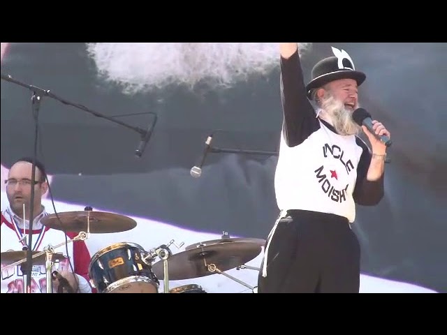 Uncle Moishy: Torah Tziva Lanu Moshe