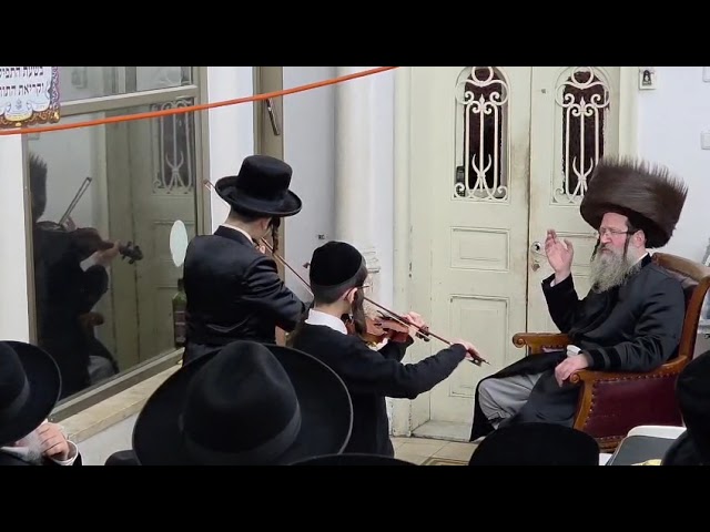 Zos Chanukkah 5786 with Bitchkov Rebbe