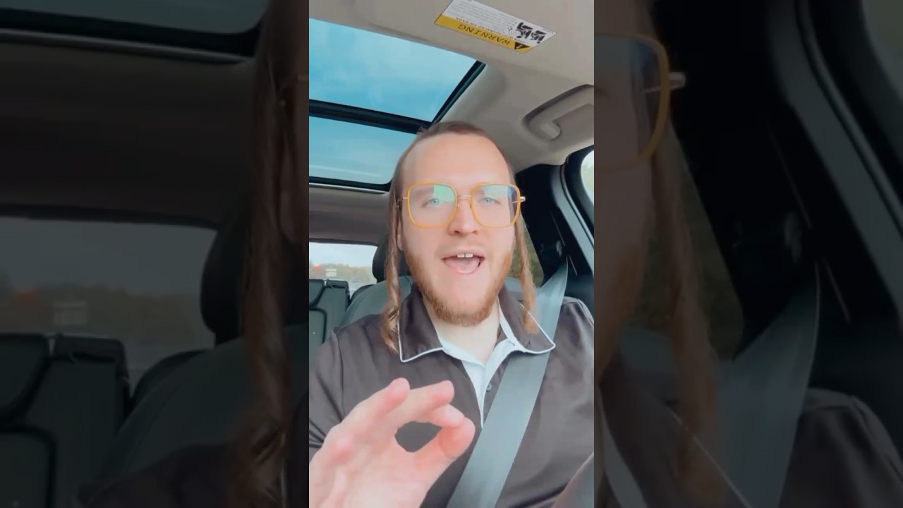 Leiby Wieder gives an update on the upcoming “Iberen Shtetel” show