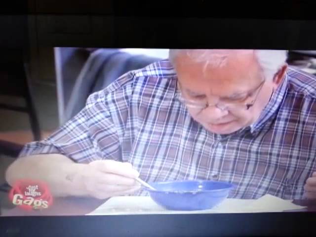 20130828_220710.mp4